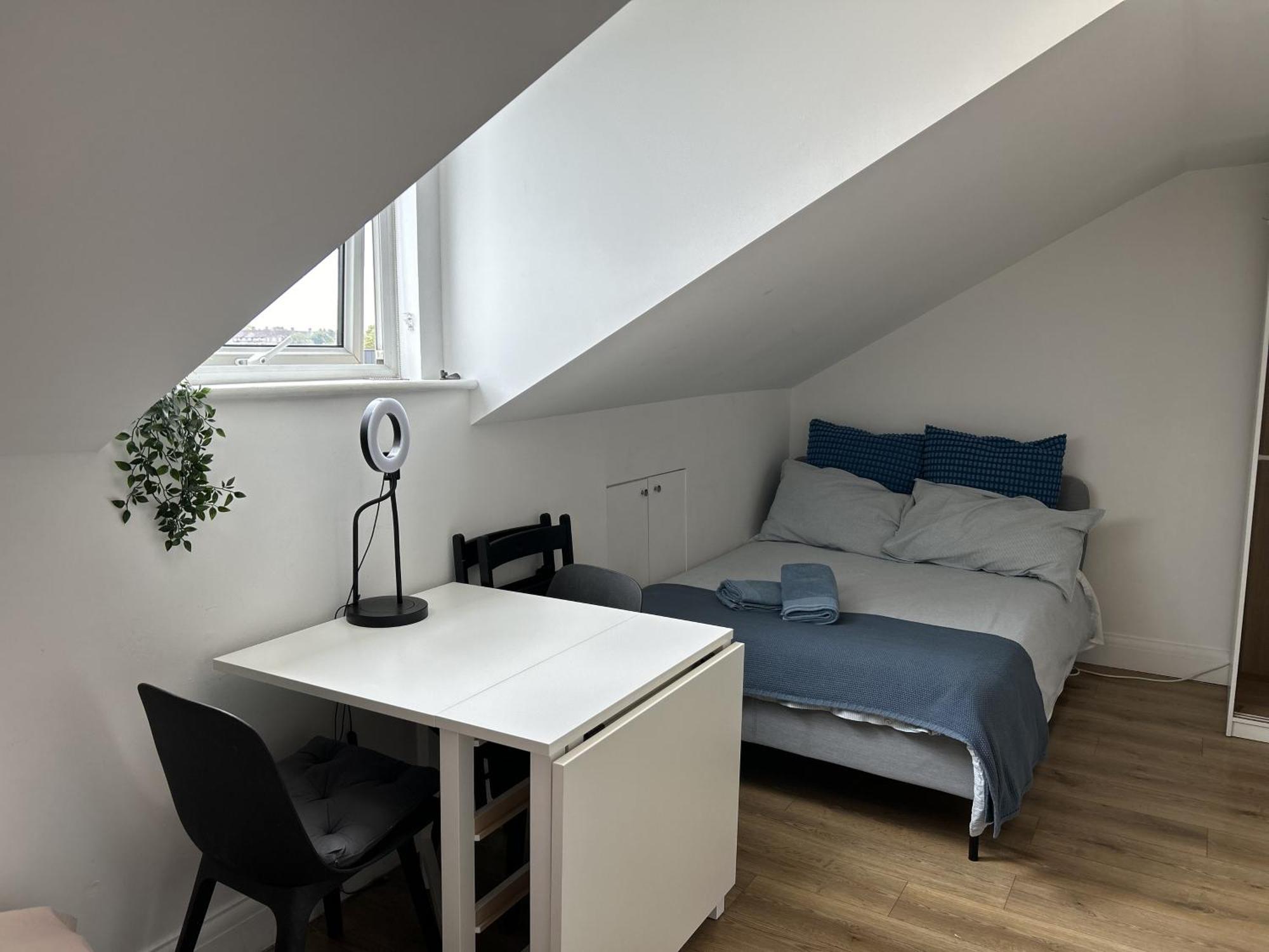London Studio Stays London