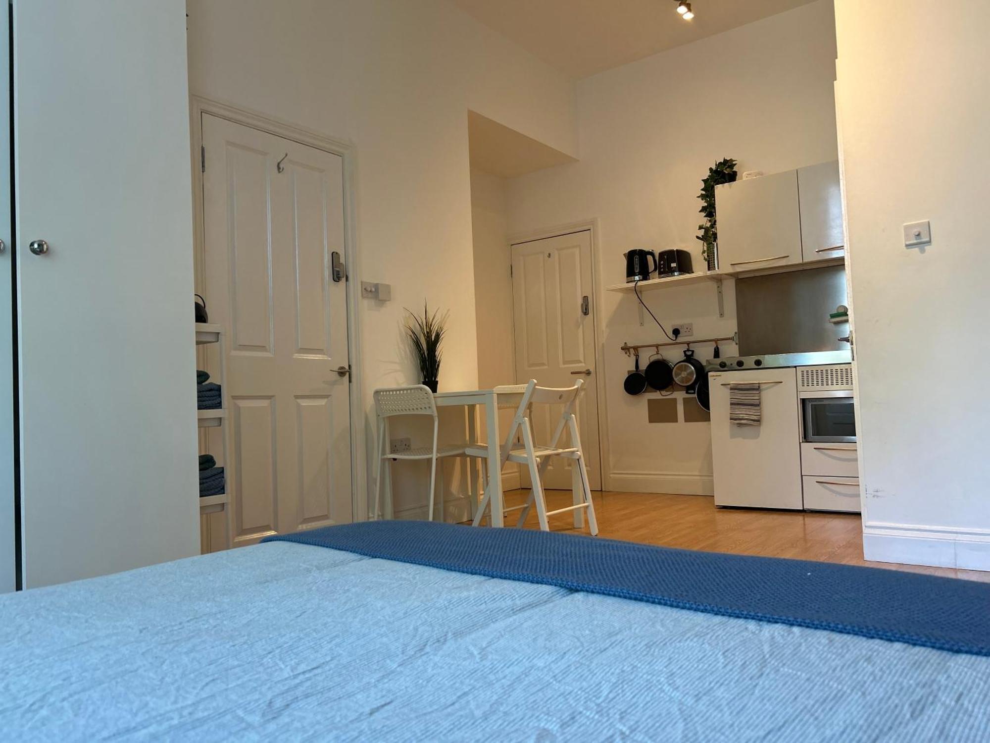 Apartment London Studio Stays London